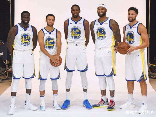 西班牙大名单：亚马尔领衔，奥尔莫在列，卡瓦哈尔、佩德里伤缺（西班牙阵容出炉：亚马尔领衔，奥尔莫入围，卡瓦哈尔、佩德里因伤缺席）