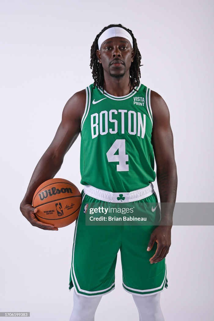 剑南春丨巴萨3-1逆转阿拉维斯，亚马尔传射，奥尔莫双响（剑南春丨巴萨3-1逆转阿拉维斯：亚马尔传射建功，奥尔莫梅开二度）