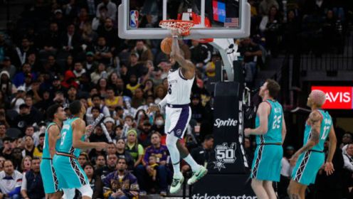 于帕：尤其感谢孔帕尼对我的指导；已经克服注意力不集中问题（于帕：特别感谢孔帕尼指导，注意力不集中已克服）