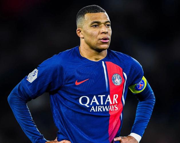 CBA杯八强出炉！沪粤巅峰对决 京辽疆爆冷出局！黑马全胜晋级（CBA杯八强揭晓：沪粤上演巅峰之战，京辽疆爆冷出局，黑马全胜晋级）